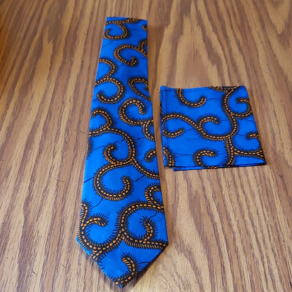 Vibrant Blue and Brown Swirl Men's Tie and Pocket Square Set